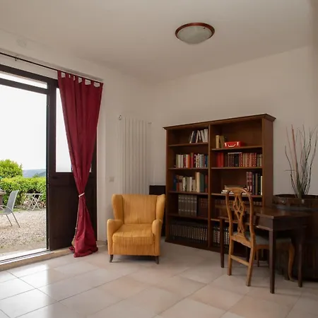 Podere Alloggio per agriturismo Acqualoreto