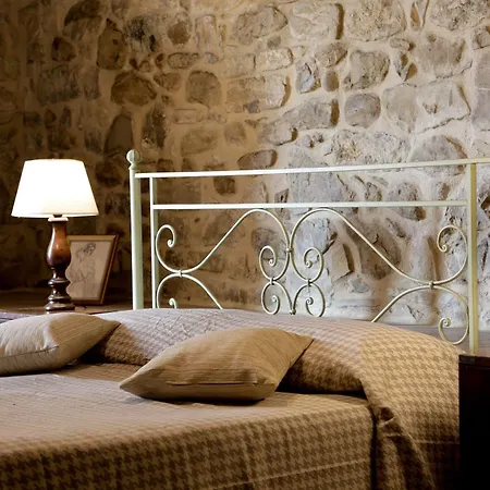 Podere * Acqualoreto