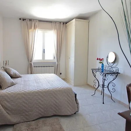 Podere Agroturismo *